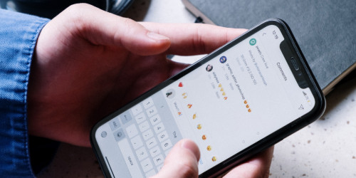 Oι μαθητές μπορούν να μάθουν αγγλικά μέσω των social media;