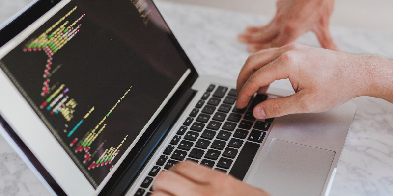Iδιαίτερα μαθήματα Python: Αξίζει να μάθετε και πόσος χρόνος θα χρειαστεί;