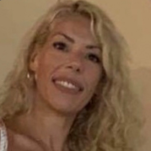 Κεραστάρη Πόπη - Ιδιαίτερα Μαθήματα | instateacher.gr