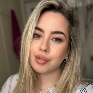 Σμπόνια Ειρήνη - Ιδιαίτερα Μαθήματα | instateacher.gr