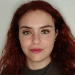 Τσεκμέ Ζωή - Καθηγήτρια Γαλλικών