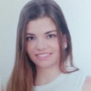 Ιουλία Κ. - Ιδιαίτερα Μαθήματα | instateacher.gr