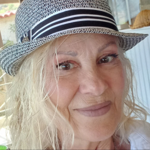 Diamandakou Julie  - Ιδιαίτερα Μαθήματα | instateacher.gr