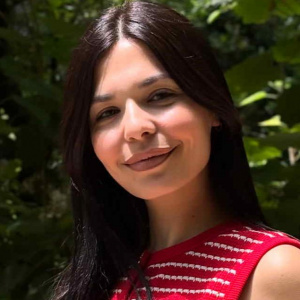 Λιόνα Χριστίνα - Ιδιαίτερα Μαθήματα | instateacher.gr