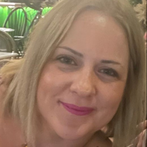 Γούβη Γιούλα - Ιδιαίτερα Μαθήματα | instateacher.gr