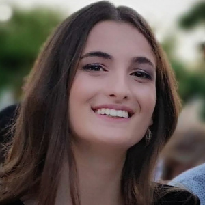 Τσουτσαίου Κατερίνα - Ιδιαίτερα Μαθήματα | instateacher.gr