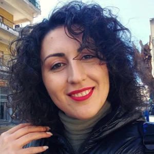 Χατζησάββα Ελένη - Καθηγήτρια Μαθηματικών στο instateacher.gr