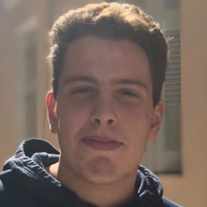 Ευγενικός Απόστολος  - Καθηγητής Μαθηματικών στο instateacher.gr