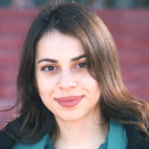 Χούκη Μαρίνα - Καθηγήτρια Αρχαίων Ελληνικών στο instateacher.gr