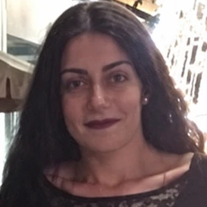 Νικηφοράκη Χρύσα - Καθηγήτρια Έκθεσης στο instateacher.gr