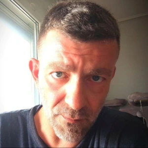 Γανιάρης Ιωάννης - Καθηγητής Αγγλικών στο instateacher.gr