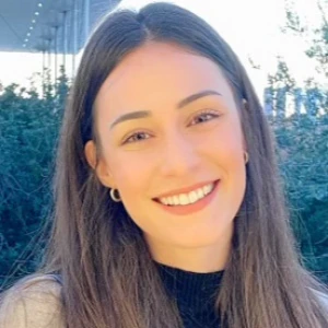 Ελισάβετ Καζή - Καθηγήτρια Ιστορίας στο instateacher.gr