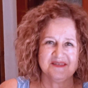 Νικολάου Τίνα - Δασκάλα Ελεύθερου Σχεδίου στο instateacher.gr