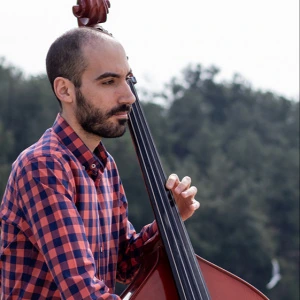 Γκαγκαβούζης Βασίλης - Δάσκαλος Κοντραμπάσο στο instateacher.gr