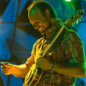 Πουπούλης Γιάννης - Δάσκαλος Ούτι στο instateacher.gr