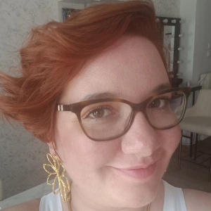 Στρέζου Μαρία - Καθηγήτρια Αγγλικών στο instateacher.gr