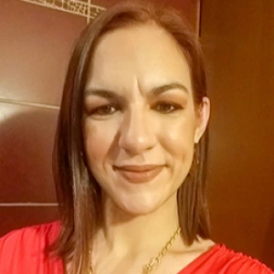 Μακρή Ελένη - Καθηγήτρια Αρχαίων Ελληνικών στο instateacher.gr