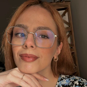 Πονηρού Μαρία - Καθηγήτρια Αρχαίων Ελληνικών από Μετάφραση στο instateacher.gr