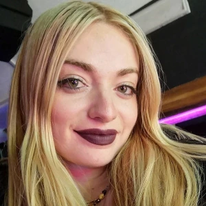 Σταμέλου Δέσποινα - Καθηγήτρια Αγγλικών στο instateacher.gr