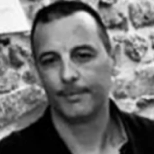 Μιάμης Χρήστος - Καθηγητής Ευρωπαϊκών Πολιτικών Ιδεολογιών τον Εικοστό Αιώνα στο instateacher.gr