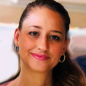 Mandis Leea - Καθηγήτρια Αγγλικών στο instateacher.gr