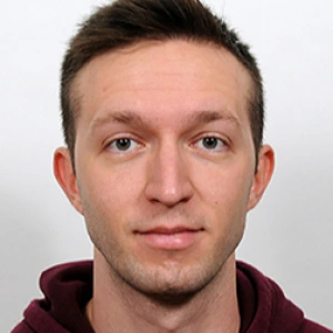 Καλλιαρέκος Μανόλης - Καθηγητής Φυσικής στο instateacher.gr