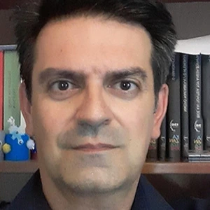 Παπαπολυχρονίου Κώστας  - Καθηγητής Μαθηματικών στο instateacher.gr