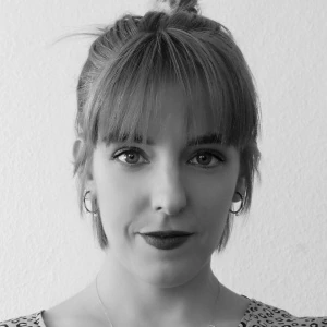 Μήλιου Εύα - Καθηγήτρια Έκθεσης στο instateacher.gr