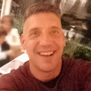 Seeney John - Καθηγητής Αγγλικών στο instateacher.gr