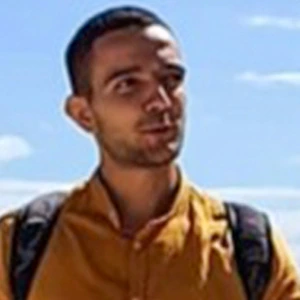 Λεβής Βίκτωρ - Καθηγητής Μαθηματικών στο instateacher.gr