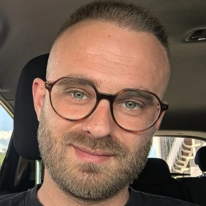 Τσολάκης Στράτος - Καθηγητής Δημοτικού στο instateacher.gr