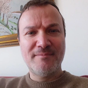 Παπαγεωργίου Δημήτριος - Καθηγητής Αρχαίων Ελληνικών από Μετάφραση στο instateacher.gr