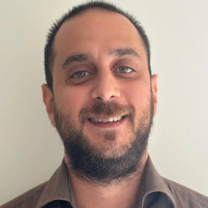 Μαραγκός Νικόλαος - Καθηγητής ΑΟΘ (Οικονομικής Θεωρίας) στο instateacher.gr