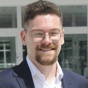 Δουγαλής Γεώργιος - Καθηγητής Φυσικής στο instateacher.gr