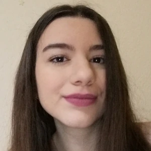 Παρούση Σοφία - Καθηγήτρια Αρχαίων Ελληνικών από Μετάφραση στο instateacher.gr