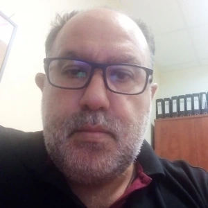 Βασιλάκης Γεώργιος - Δάσκαλος Γραμμικού Σχεδίου στο instateacher.gr