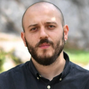 Αναστασιάδης Άγγελος - Καθηγητής Έκθεσης στο instateacher.gr