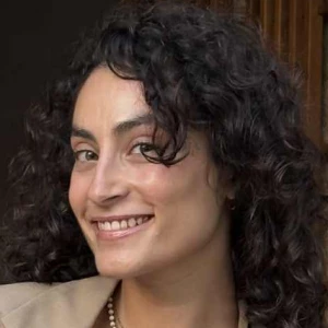 Κούρτη Μαρία - Καθηγήτρια Βιοχημείας στο instateacher.gr