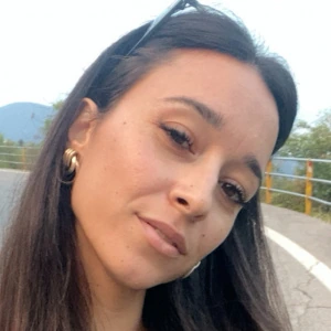 Γούσγουλα Θωμαΐς - Καθηγήτρια Ηγεσίας στη Διοίκηση Ανθρώπινου Δυναμικού στο instateacher.gr