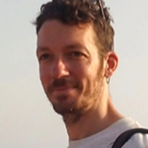 Πετράκης Λάζαρος - Καθηγητής Αγγλικών στο instateacher.gr