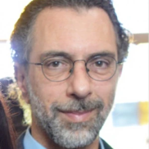 Λαμπρινός Λάμπρος - Καθηγητής IB Diploma στο instateacher.gr