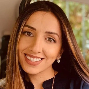 Λογοθέτη Αθηνά - Καθηγήτρια Μαθηματικών στο instateacher.gr