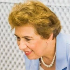 Χρήστου Μαρία  - Καθηγήτρια Έκθεσης στο instateacher.gr