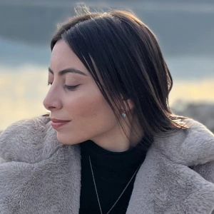 Καπασακαλίδου Παρθένα  - Καθηγήτρια Βουλγαρικών στο instateacher.gr