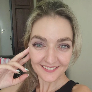 Σταμέλλου Δήμητρα - Καθηγήτρια Έκθεσης στο instateacher.gr