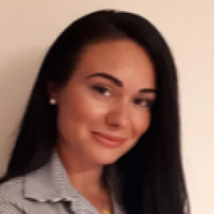 Βλάχου Έλενα - Καθηγήτρια Νέων Ελληνικών στο instateacher.gr