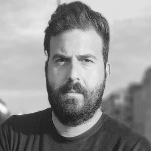 Γενόπουλος Βασίλης - Καθηγητής InDesign στο instateacher.gr