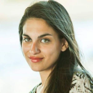 Πάγκαλου Μάιρα - Καθηγήτρια Ισπανικών στο instateacher.gr