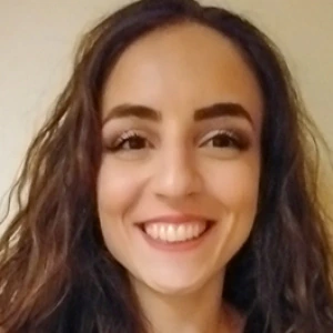 Θεοδωράκη Αγγελίνα - Καθηγήτρια Έκθεσης στο instateacher.gr