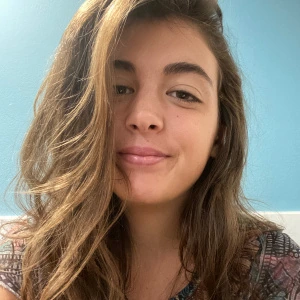 Κυριακίδη Νένα - Καθηγήτρια Αγγλικών στο instateacher.gr